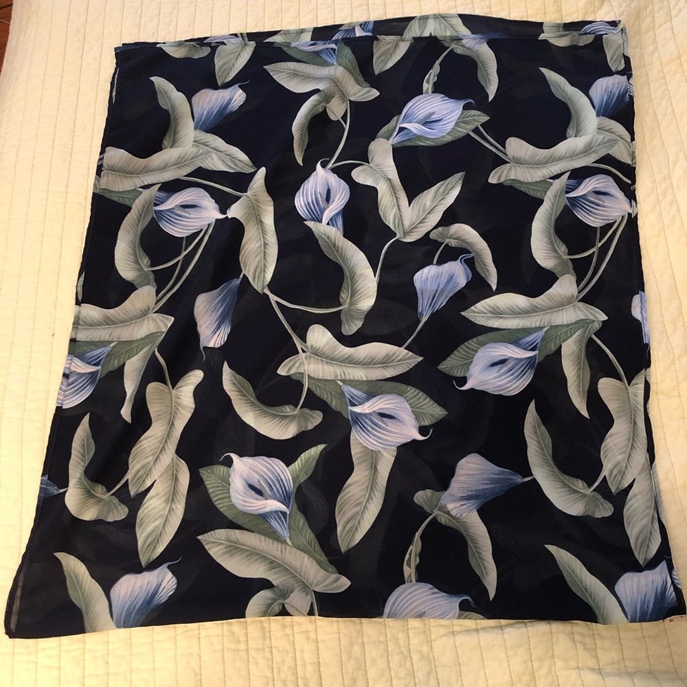 Tommy Bahama floral printed Rectangle scarf
